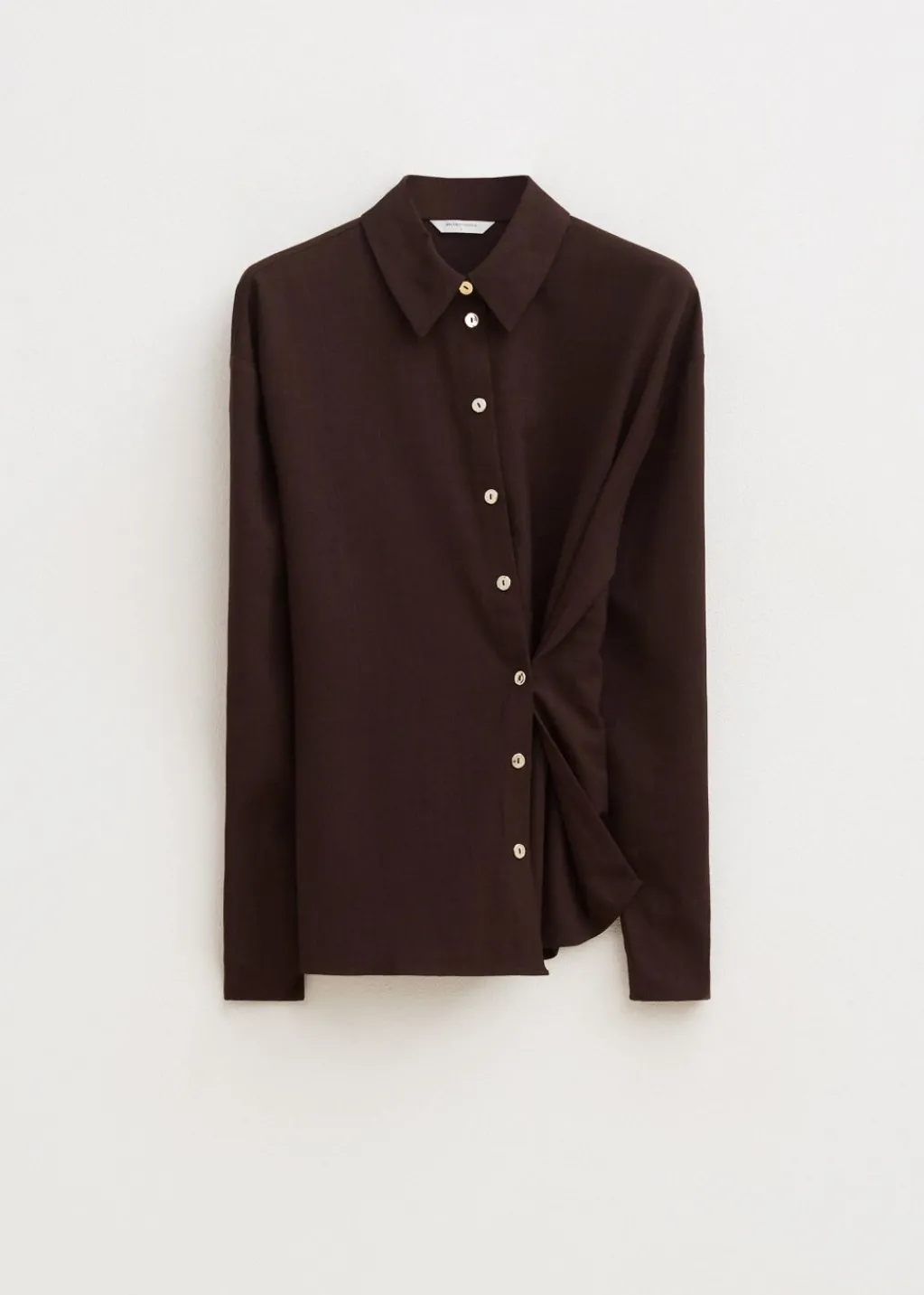 Blouses<The Sting Blouse met knoopdetail donkerbruin