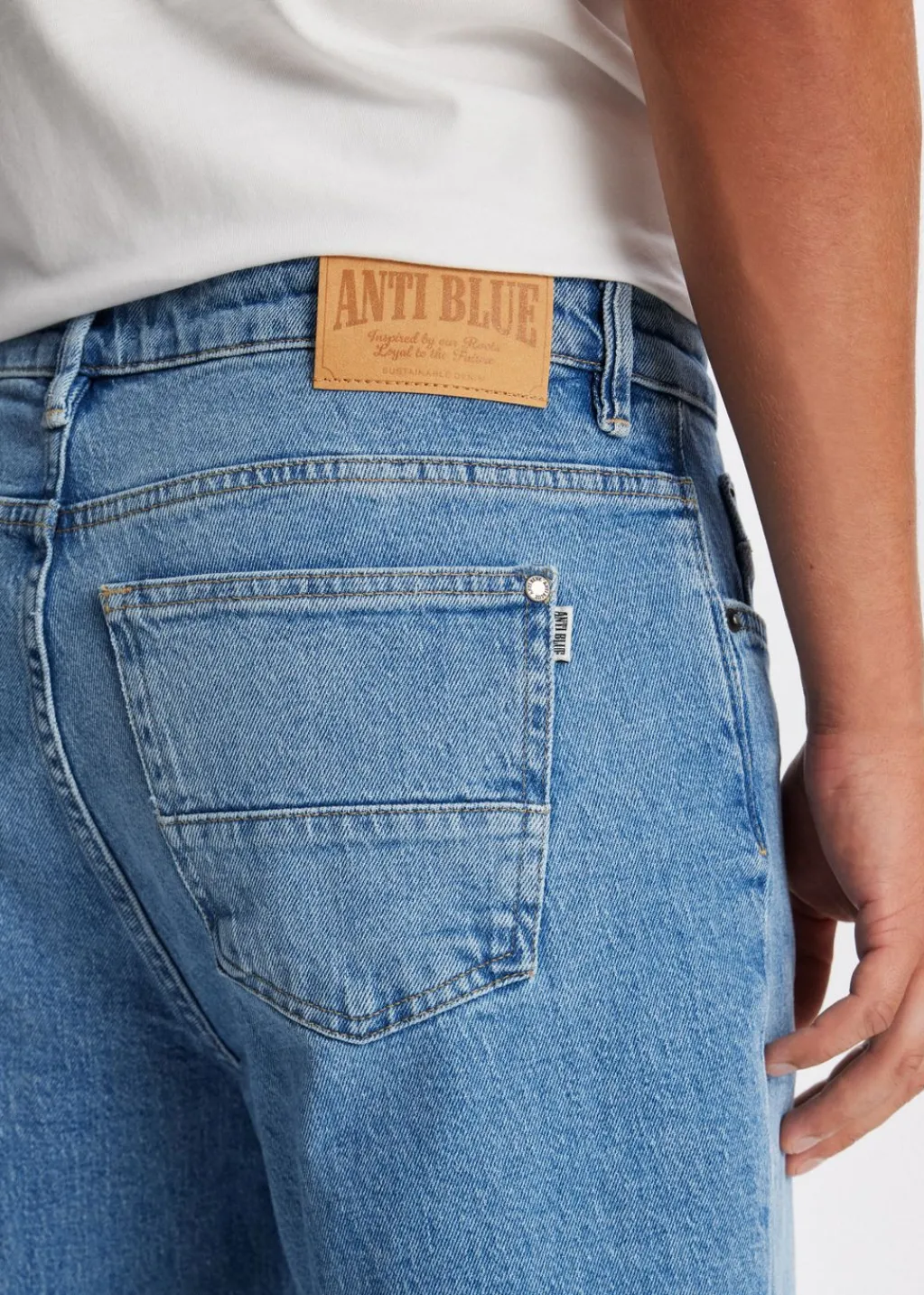 Jeans<The Sting Bruce relaxed tapered jeans blauw, used light