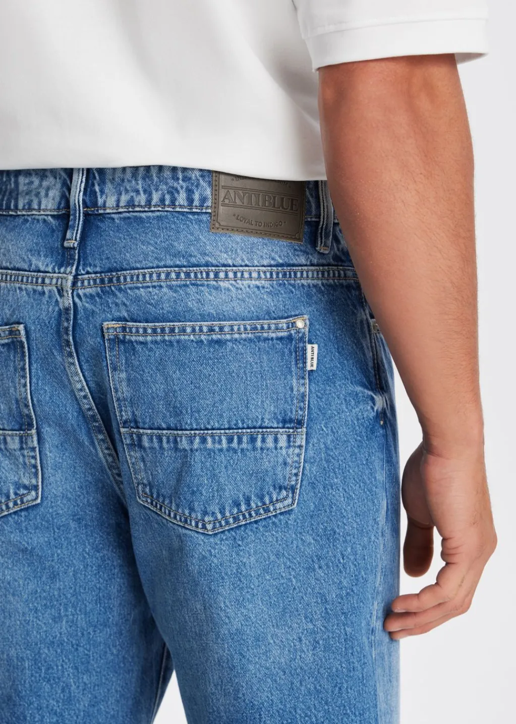 Jeans<The Sting Bruno straight leg jeans blauw, used middle