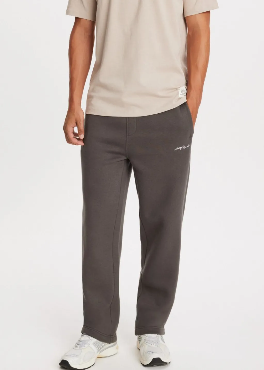 Broeken|Basics<The Sting Brushed straight leg joggingbroek choco