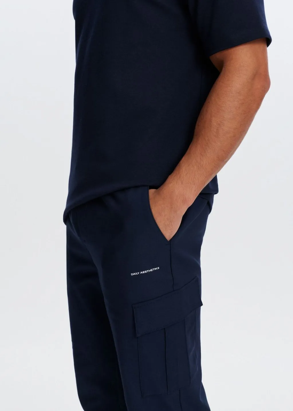 Broeken<The Sting Comfort cargo broek donkerblauw