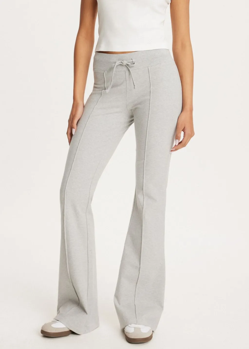 Broeken<The Sting Flare joggingbroek grijs, licht melee