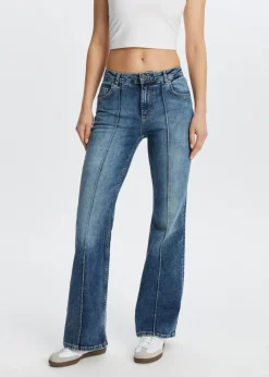 Jeans<The Sting Flared jeans met pintuck blauw, used middle