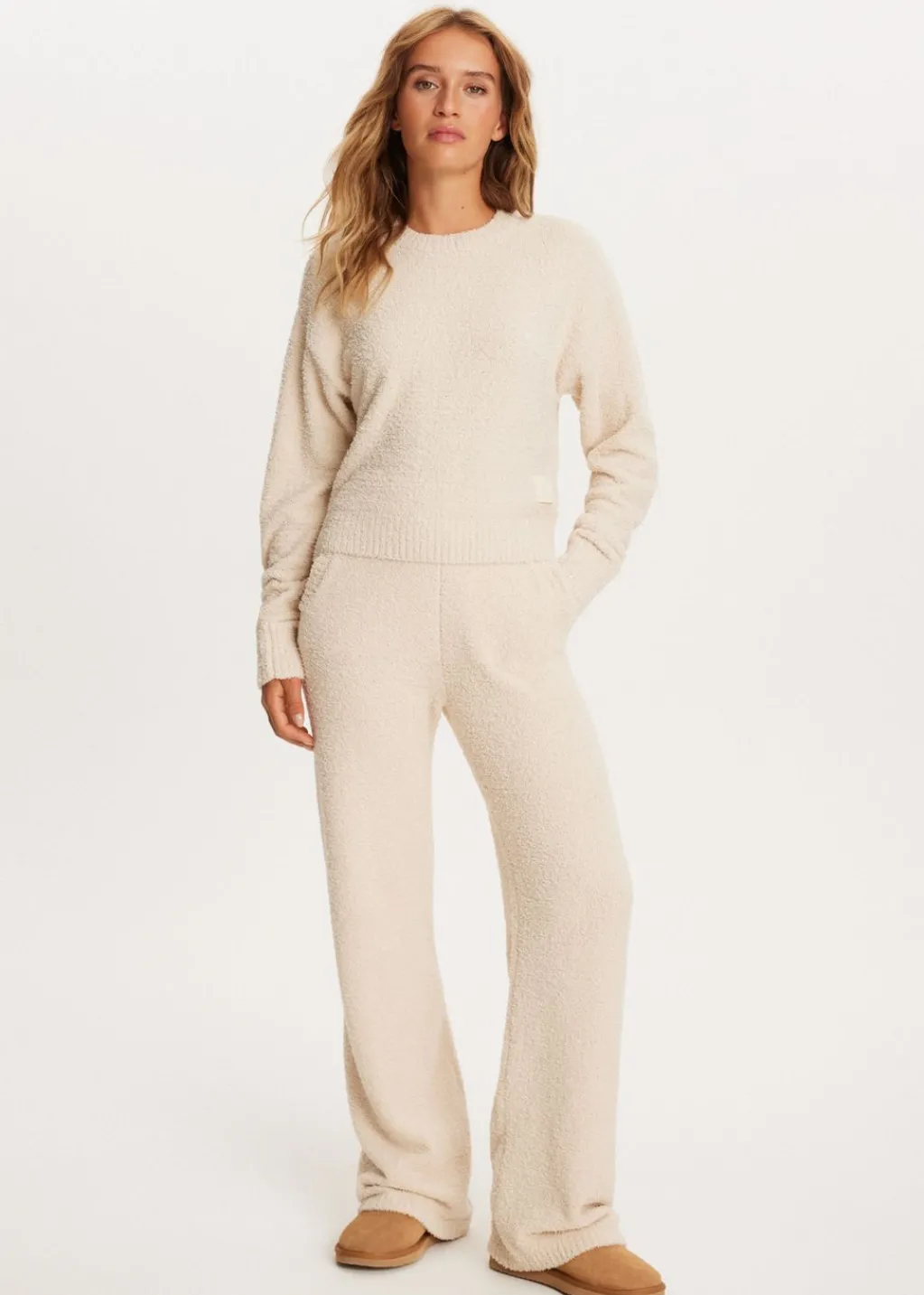 Truien En Vesten<The Sting Fluffy trui lichtzand