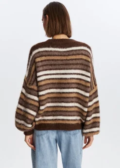 Truien En Vesten<The Sting Fluffy trui met strepen donkerbruin