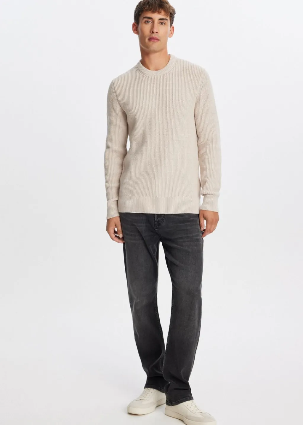 Basics|Truien En Vesten<The Sting Gebreide trui middenzand