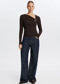 T-Shirts<The Sting Longsleeve met gespdetail donkerbruin