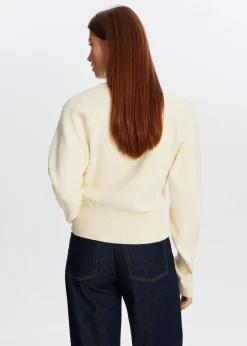 Truien En Vesten<The Sting Overlap trui met knoop creme