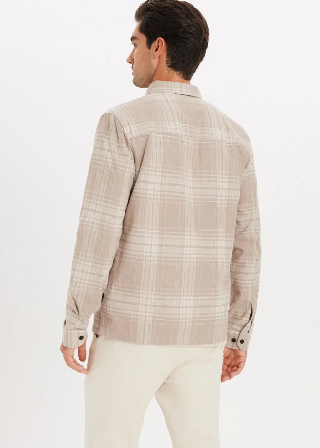 Overshirts<The Sting Overshirt met knopen zand