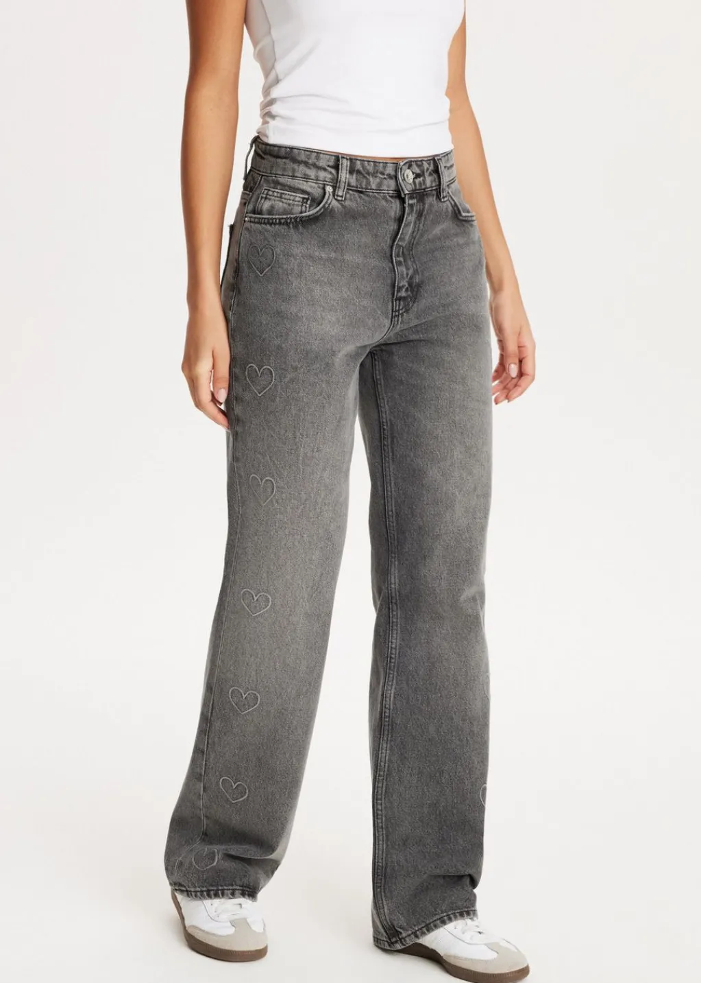 Basics|Jeans<The Sting Straight leg jeans met hartjes grijs
