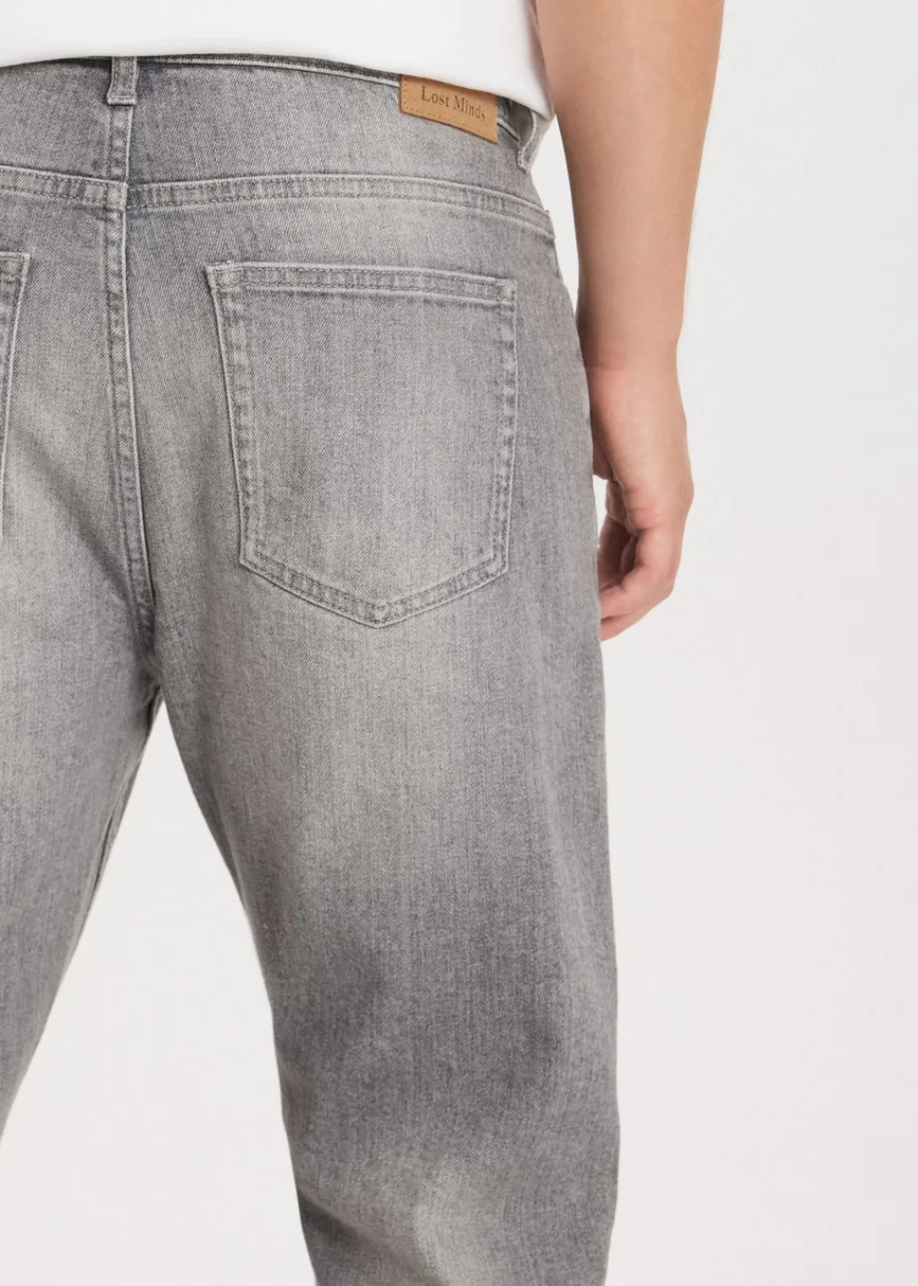 Jeans<The Sting Stretchy straight leg jeans grijs, used middle