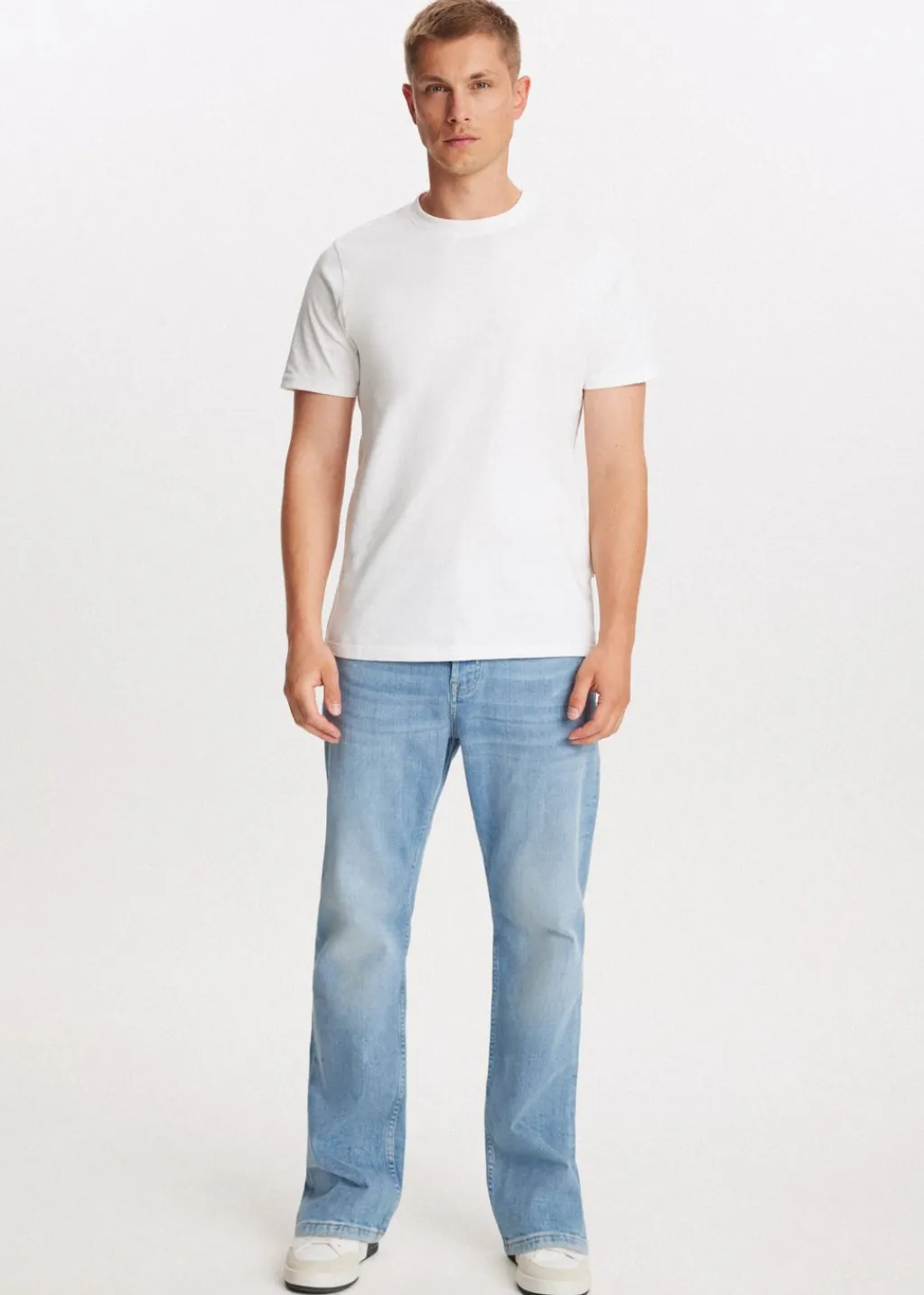 Jeans<The Sting Stretchy straight leg jeans blauw, used middle