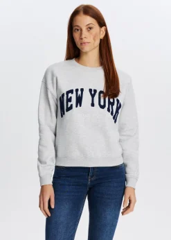 Sweaters En Hoodies<The Sting Sweater met varsity print donkerblauw
