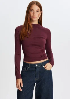 Tops<The Sting Top met hoge hals bordeaux