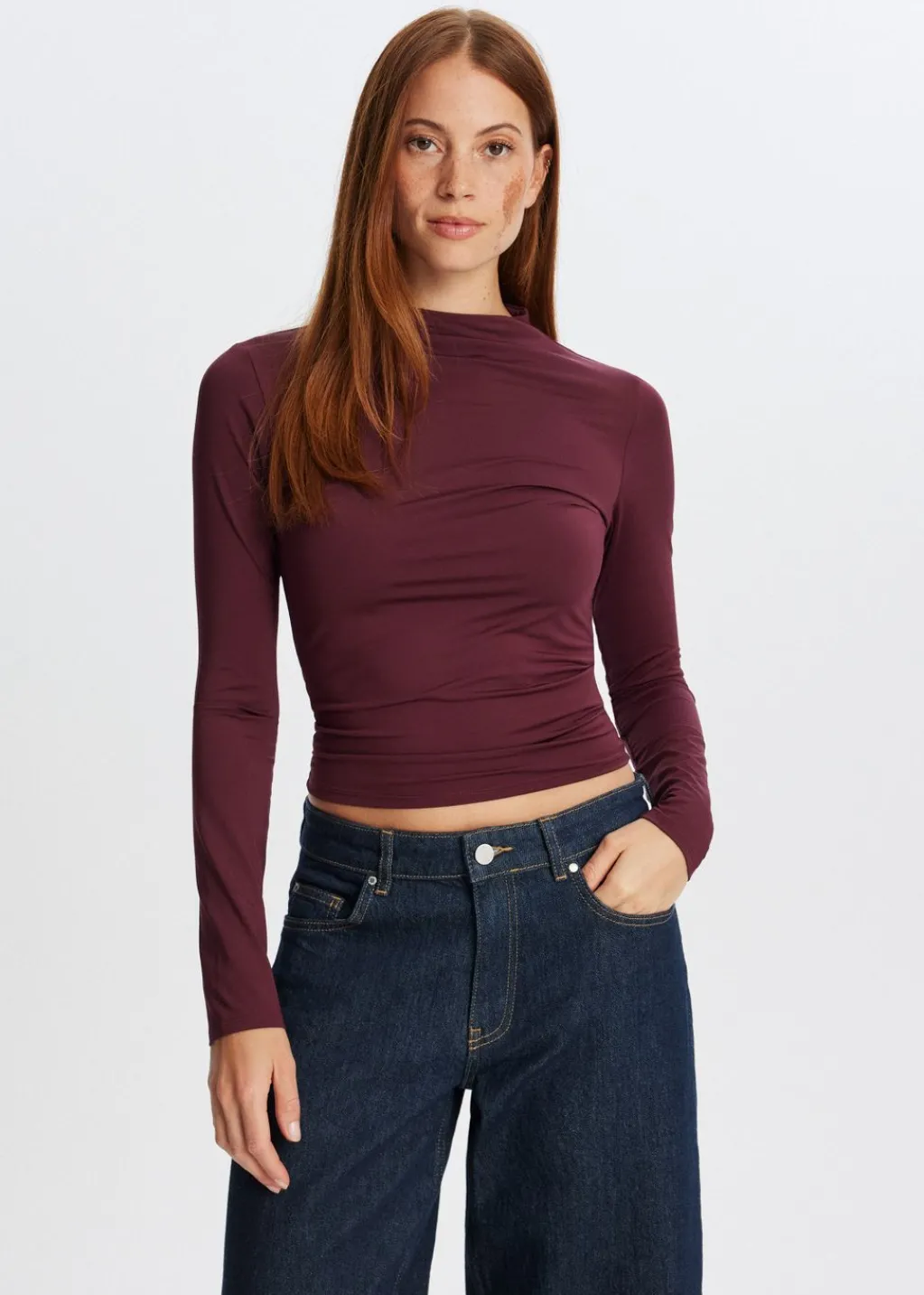 Tops<The Sting Top met hoge hals bordeaux