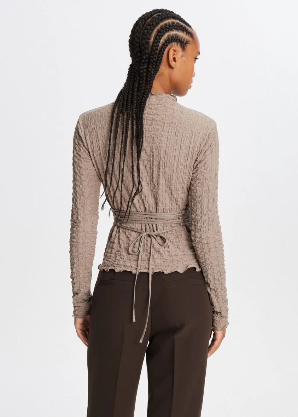 Tops<The Sting Top met strikdetail taupe