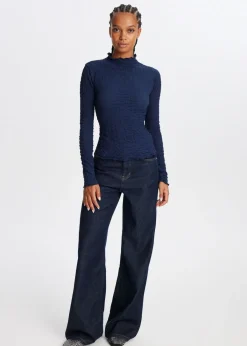 Tops<The Sting Top met strikdetail donkerblauw