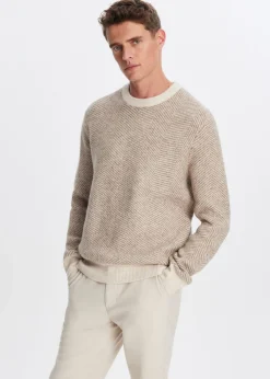 Truien En Vesten<The Sting Trui met visgraatdetail soft mocca
