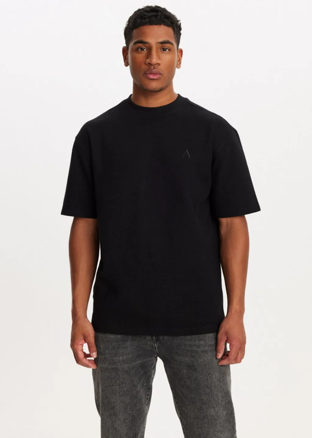 Basics|T-Shirts<The Sting T-shirt essential zwart