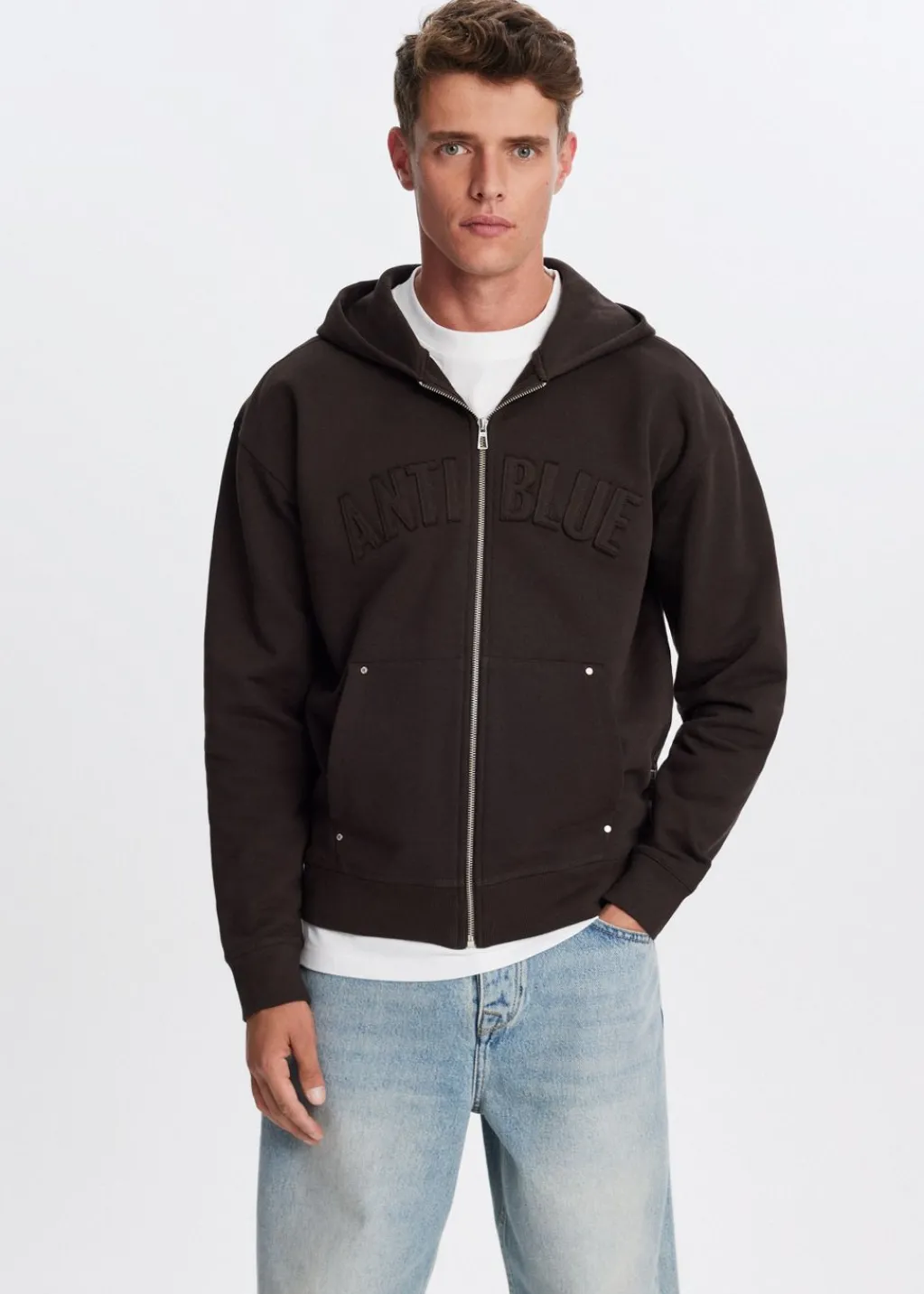 Sweaters En Hoodies|Truien En Vesten<The Sting Vest met merk donkerbruin